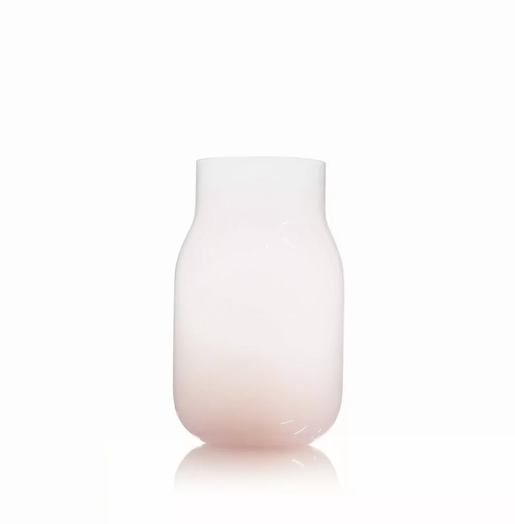 bandaska vase medium pink powder, designed and made by DECHEM studio